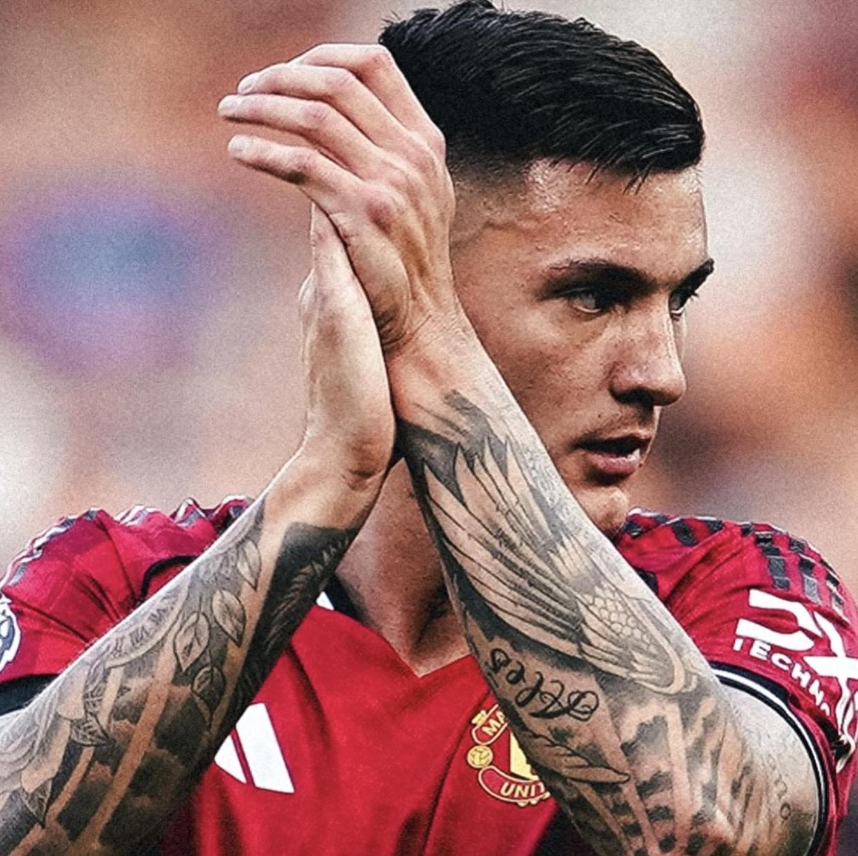 爱游戏体育-包含西亚卡姆连续七场比赛得分超过关键助攻，曼联挑战极限！的词条